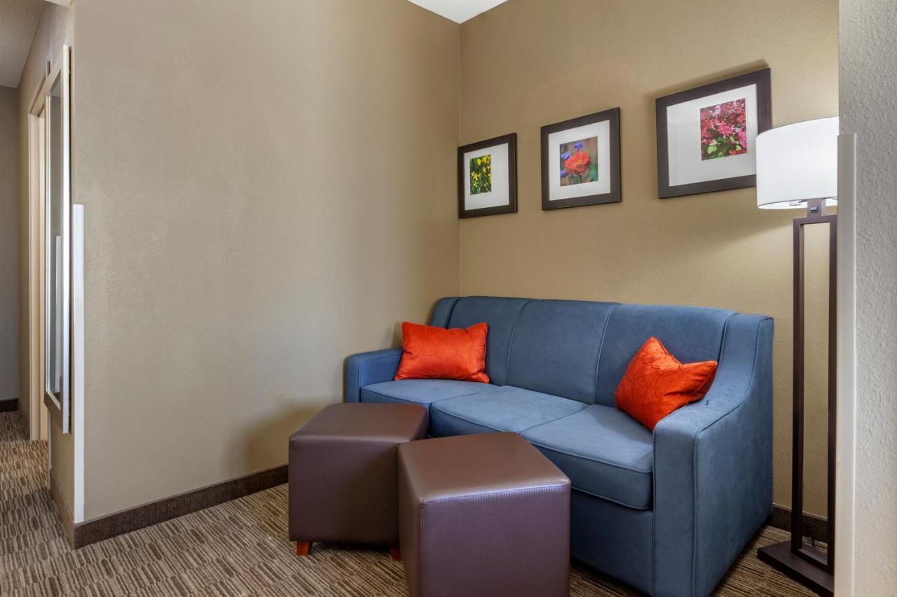 Comfort Suites Oshkosh Zimmer foto